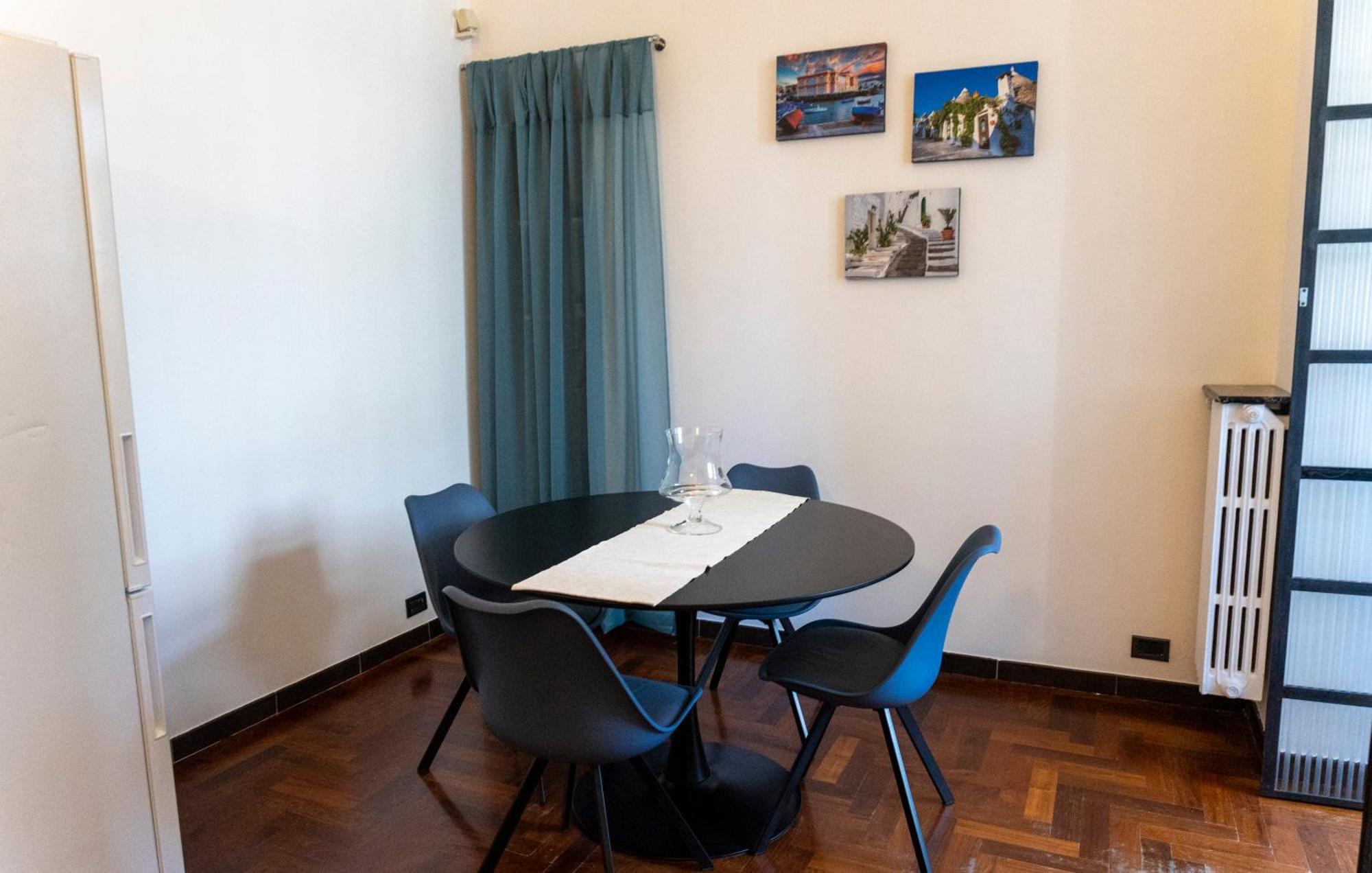 Sulla Via Del Teatro Apartment Bari Exterior photo