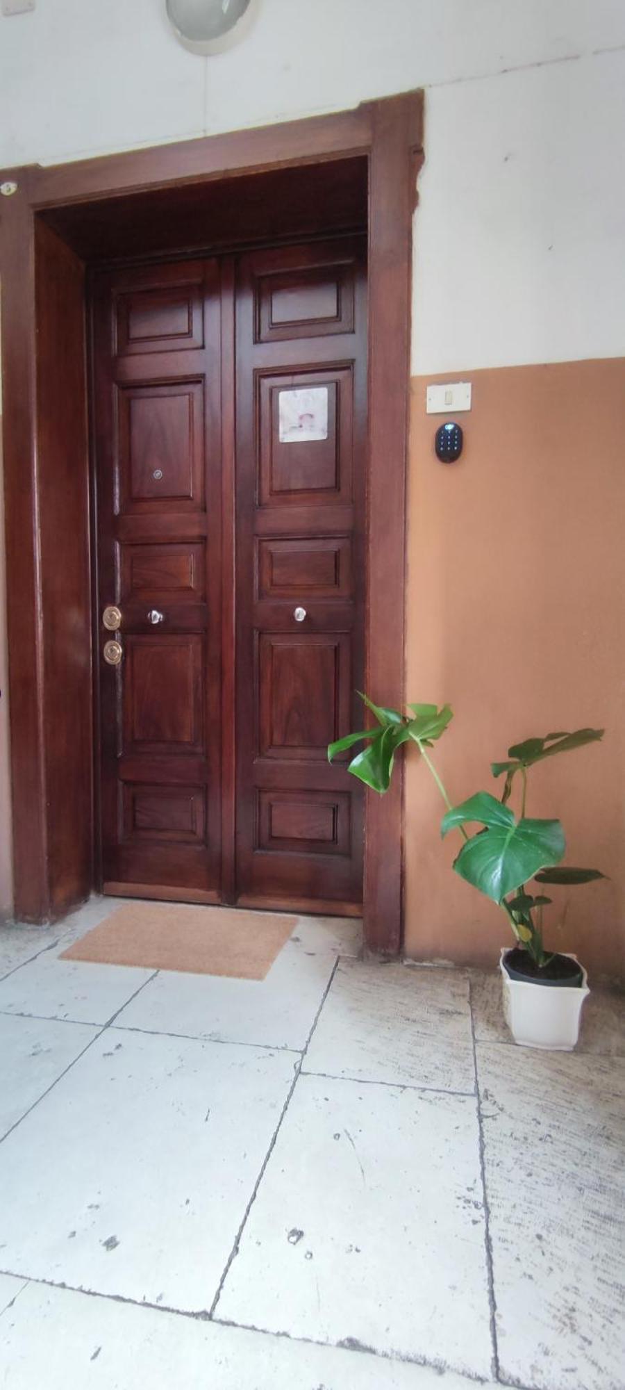 Sulla Via Del Teatro Apartment Bari Exterior photo